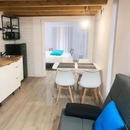Apartment Puerta De 4 *