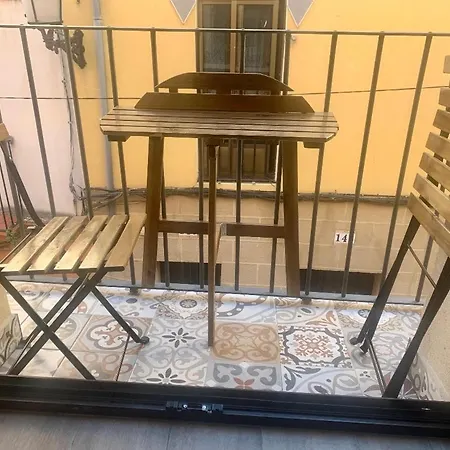 Puerta De 4 アパート Caces